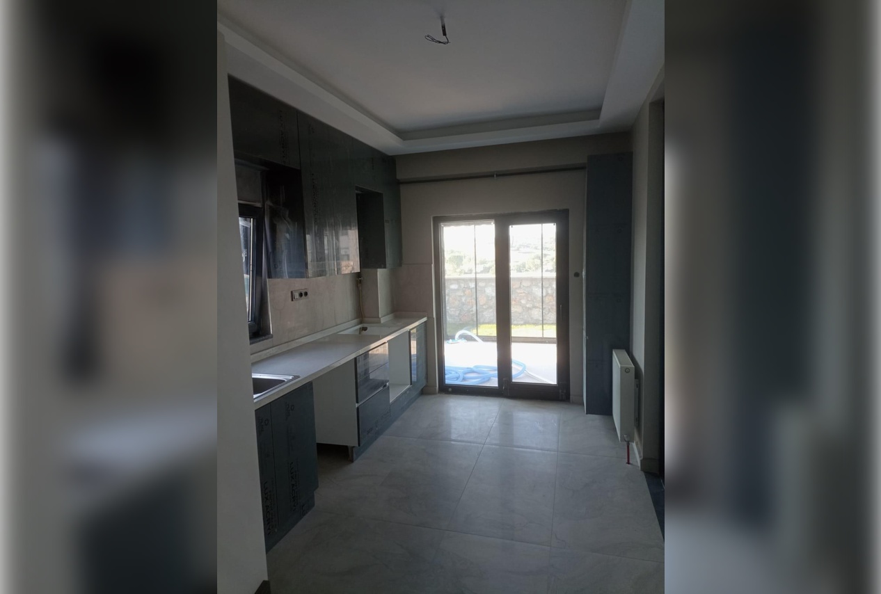 Yalova Havuzlu Lüks Villa
